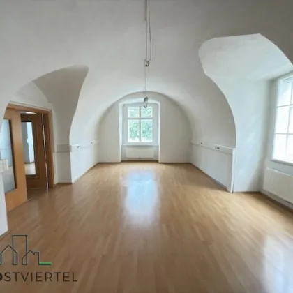 Repräsentative Bürofläche im Herzen von Ybbs!! - Bild 2