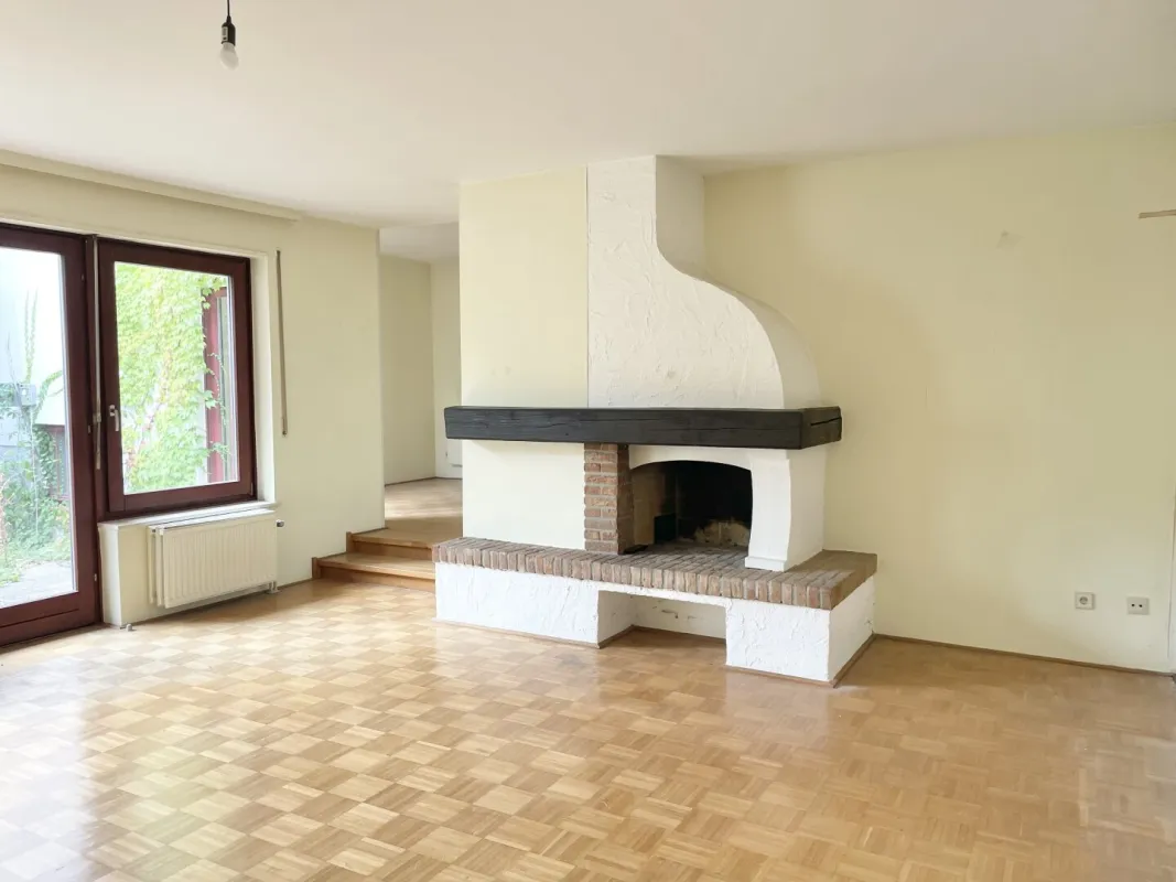 PROVISIONSFREI VOM EIGENTÜMER! TOLLES REIHENHAUS MIT 4 ZIMMERN UND EIGENGARTEN IN ATZGERSDORF! - Bild 1