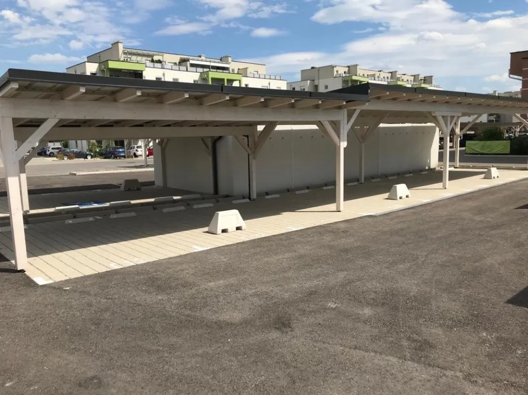 Am Anningerpark 5 - Carports - Bild 1