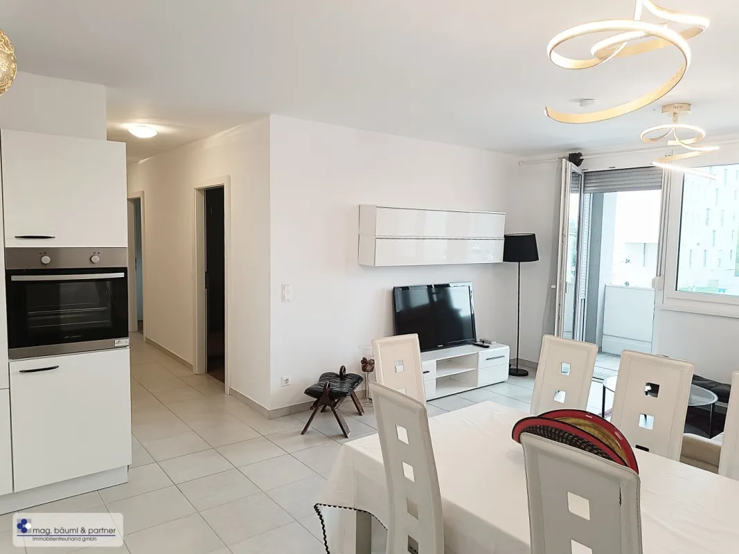 MÖBLIERTE MODERNE BALKONWOHNUNG NAHE U1 - Bild 1