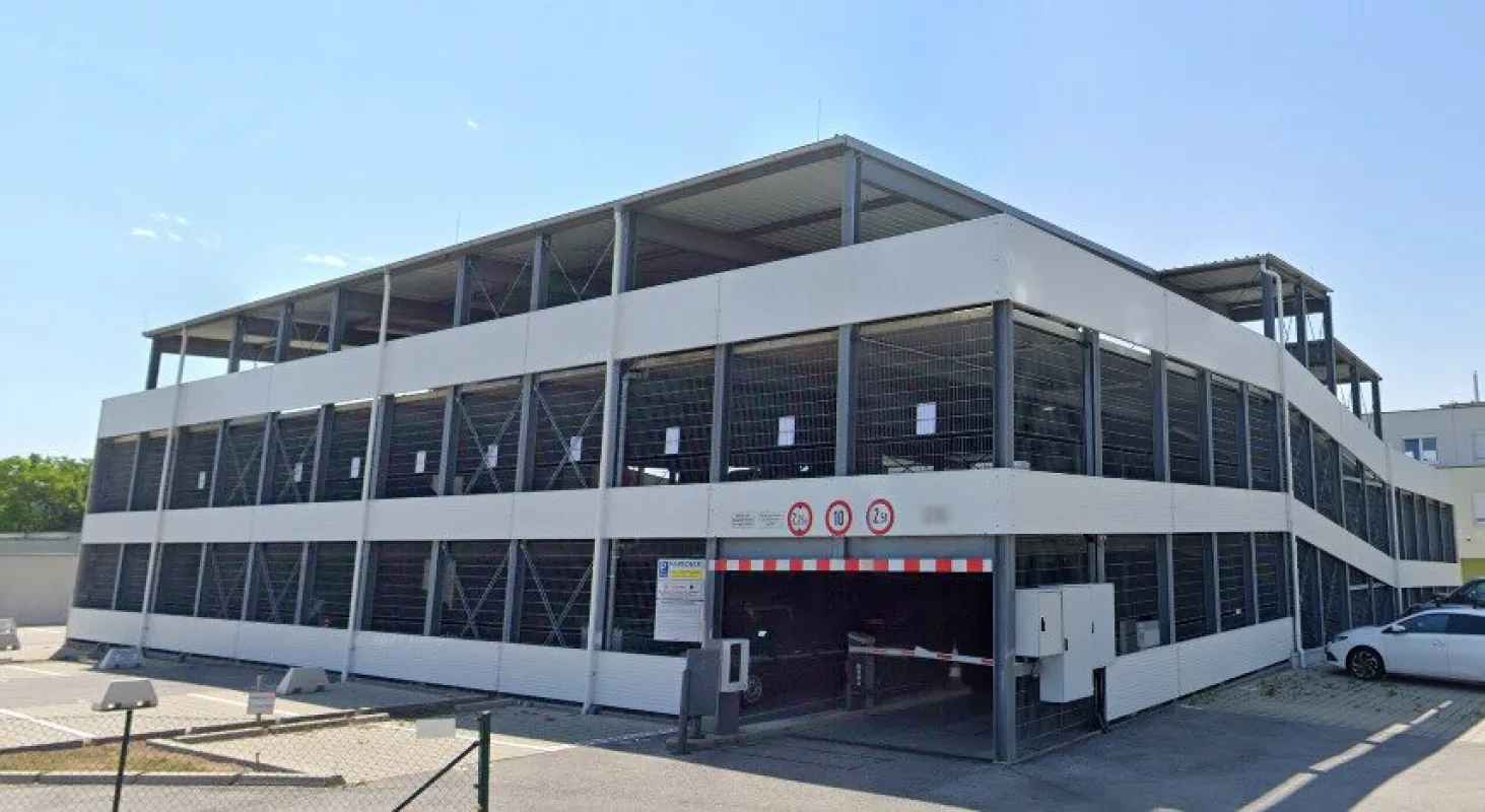 Laxenburgerstraße 140 - Parkdeck - Bild 1