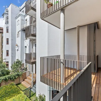 ERSTBEZUG ! Hochwertig generalsanierte 3 Zimmer miz TERRASSE UND GARTEN )Top 07) - Bild 2
