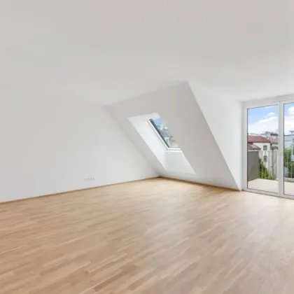 ERSTBEZUG ! Exklusives 77 m²Dachwohnung in generalsanierten, historischem Gebäude (Top 20) - Bild 3