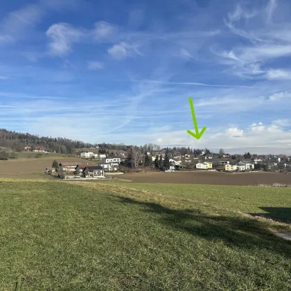 Zweifamilienhaus inkl traumhaftem Baugrundstück mit Fernsicht bis in die Berge - Bild 2