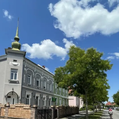 Stilvolle Stadtvilla mit Gastronomie, Appartements und Garten in Toplage in Fürstenfeld - Bild 2