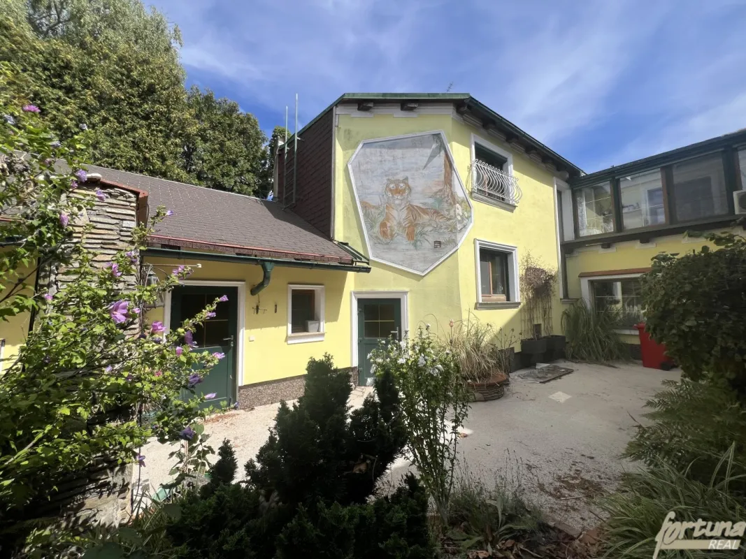 Idyllisches Haus mit Garten, Pool & Nebengebäude – nahe Wien - Bild 1