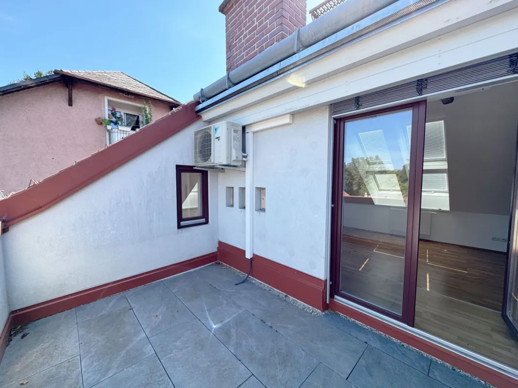 Altbau-Charme in Leibnitz: 3-Zimmerwohnung mit Lift und Holzböden - Bild 1
