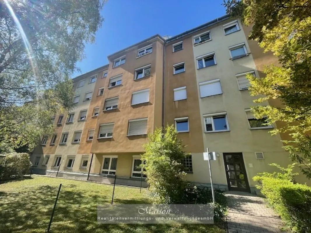 HOFGRÜNRUHELAGE - WUNDERSCHÖNE 2-ZIMMER-WOHNUNG IN TOPZUSTAND! - Bild 1