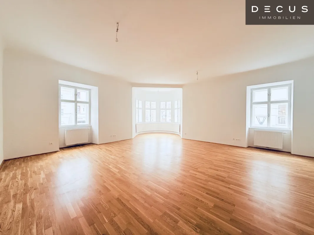 PRESTIGE ARZTPRAXIS/ BÜRO | FRISCH RENOVIERT | DIREKT AM HAUPTPLATZ - Bild 1