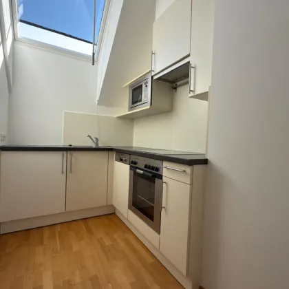 Attraktive 3-Zimmer-Dachgeschosswohnung mit Balkon in Ruhelage in 1190 Wien! - Bild 3