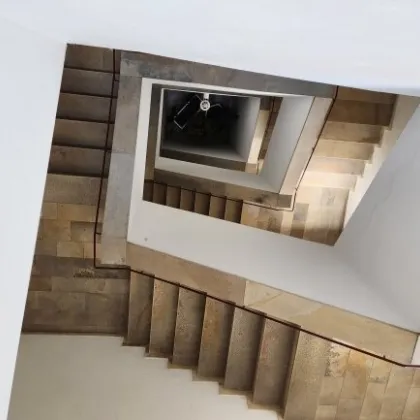 Moderne 3-Zimmer-Wohnung in Braunau am Inn – Stadtblick und Komfort für 1.175 €! - Bild 3