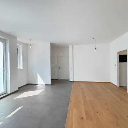 Moderne 68m² DG-Wohnung mit Einbauküche Nähe Pilgramgasse - 1050 Wien - Bild 2