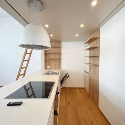 Außergewöhnliche 44m² DG-Wohnung mit Einbauküche Nähe Pilgramgasse - 1050 Wien - Bild 3