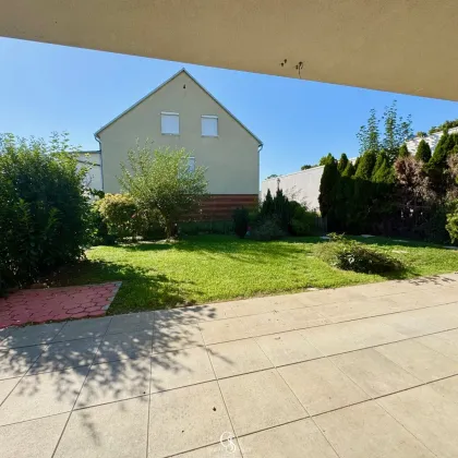 Traumhafte Drei-Zimmer-Eckwohnung mit sonnigen rd. 180m² Garten in Westausrichtung in ruhiger Lage in Mühldorf - Bild 2