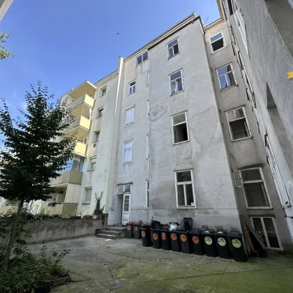 U1-Nähe: Mehrheitsanteil inkl. Rohdachboden mit Parkblick - Bild 2