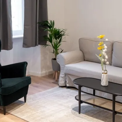 Altbau-Charme & Exklusives Wohnen in 1180 Wien // Großzügige Dachterrasse mit Weitblick & Garage - Bild 2
