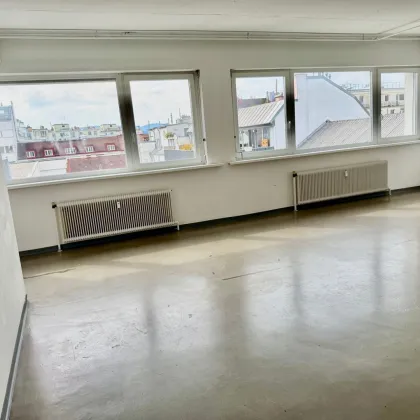 Unbefristet: Lichtdurchflutetes Büro mit Terrasse (U6 Niederhofstrasse) - Bild 2