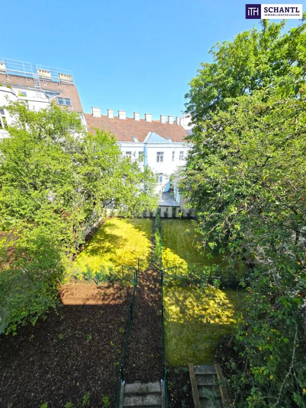 Hier rauscht kein Verkehr, nur die Blätter im Hof! TOP saniert + Hofseitige Terrasse + Viel Grün + Viel Lebensqualität + Absolute Ruhelage + Ideale Raumaufteilung! Besser geht´s nicht! Nicht lange zögern... - Bild 1