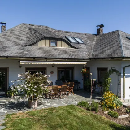 270m² gepflegter Bungalow (Zweifamilienwohnhaus) mit ausgebautem Dachgeschoss und 1.318m² Grund in Viktring in TOPLAGE - Bild 2