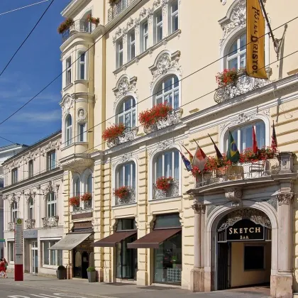 MAKARTPLATZ: GESCHÄFTSLOKAL MIT SCHÖNEN AUSLAGEN, 68qm - Bild 3