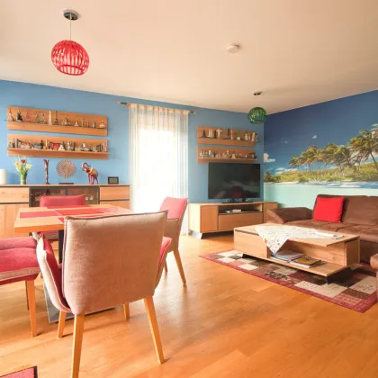 Exklusive 4-Zimmer Dachgeschosswohnung | private 39 m² Dachterrasse & Terrasse auf Wohnebene | Klimaanlage - Bild 2