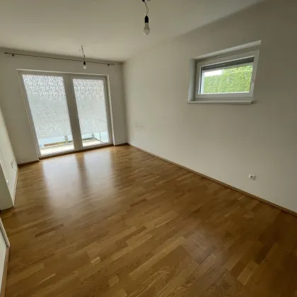 Neuwertige Mietwohnung mit Balkon und hochwertiger Ausstattung ...! (Barrierefrei) - Bild 3