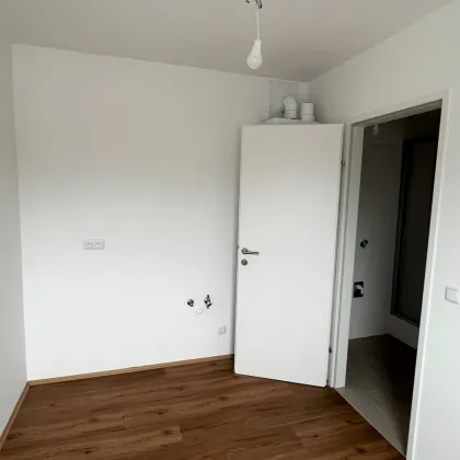 Nette 2 Zimmer Wohnung im 4.OG (ohne Lift) - Bild 3