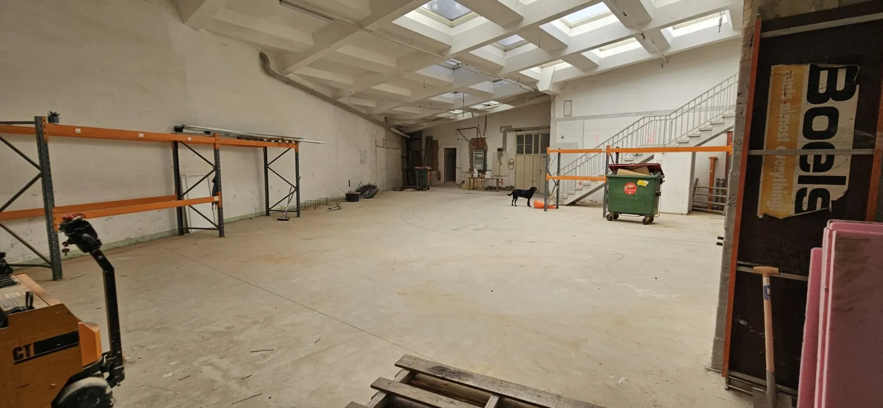 760m2 Betriebshalle samt Büro - Bild 1