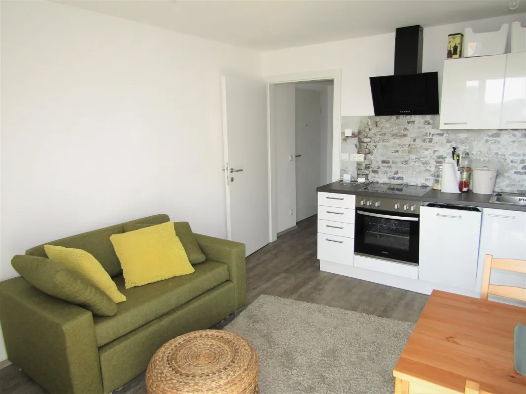 Graz Jakomini! Anlageobjekt - Vermietete Kleinwohnung im Dachgeschoss! - Bild 1