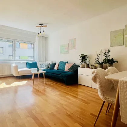U4 in 4 Gehminuten - sonnigen Balkon - Seitenstraße Ruhelage - Außenliegender Sonnenschutz - beste Infrastruktur - Bild 3