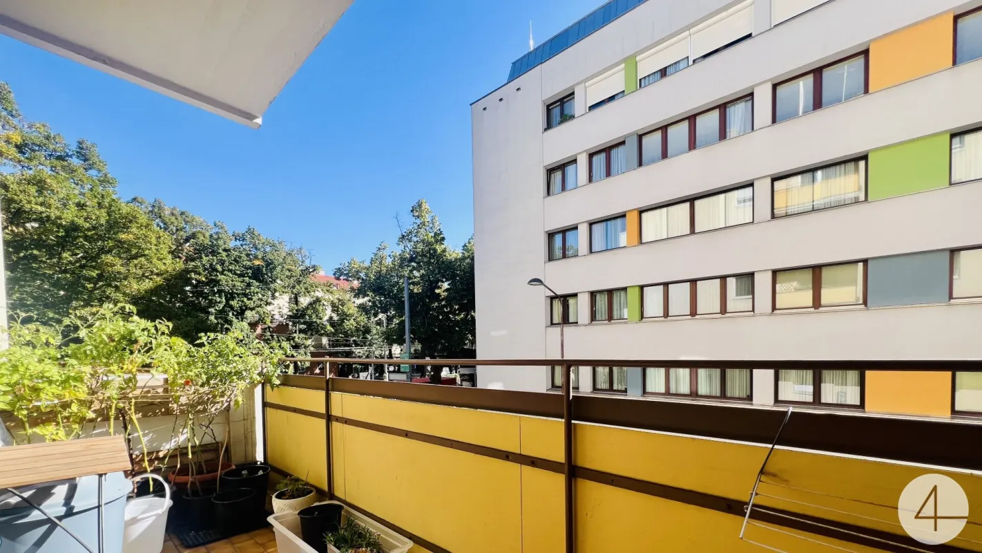 U4 in 4 Gehminuten - sonnigen Balkon - Seitenstraße Ruhelage - Außenliegender Sonnenschutz - beste Infrastruktur - Bild 1