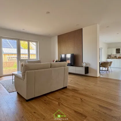 Familienfreundlich: moderner, großzügiger Bungalow in ruhiger Lage - Bild 2
