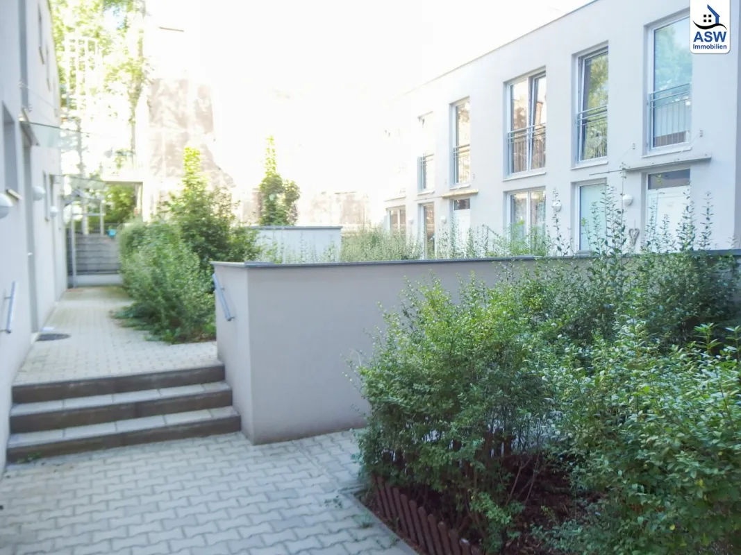 Bürowidmung: Tolle 3-Raum-Maisonette mit Terrasse und Garten - Bild 1