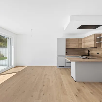 EXKLUSIVES TOWNHOUSE MIT GARTEN, PV-ANLAGE & DESIGNAUSSTATTUNG ZU KAUFEN – WIEN DIREKT VOR DER TÜR - Bild 2