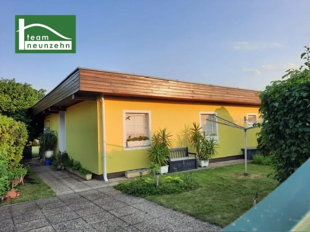 Traumhaftes Haus in Trausdorf-Feriensiedlung I: 3 Zimmer, überdachte Terrasse, Pool & Stellplätze für nur 239.000 €! - Bild 1