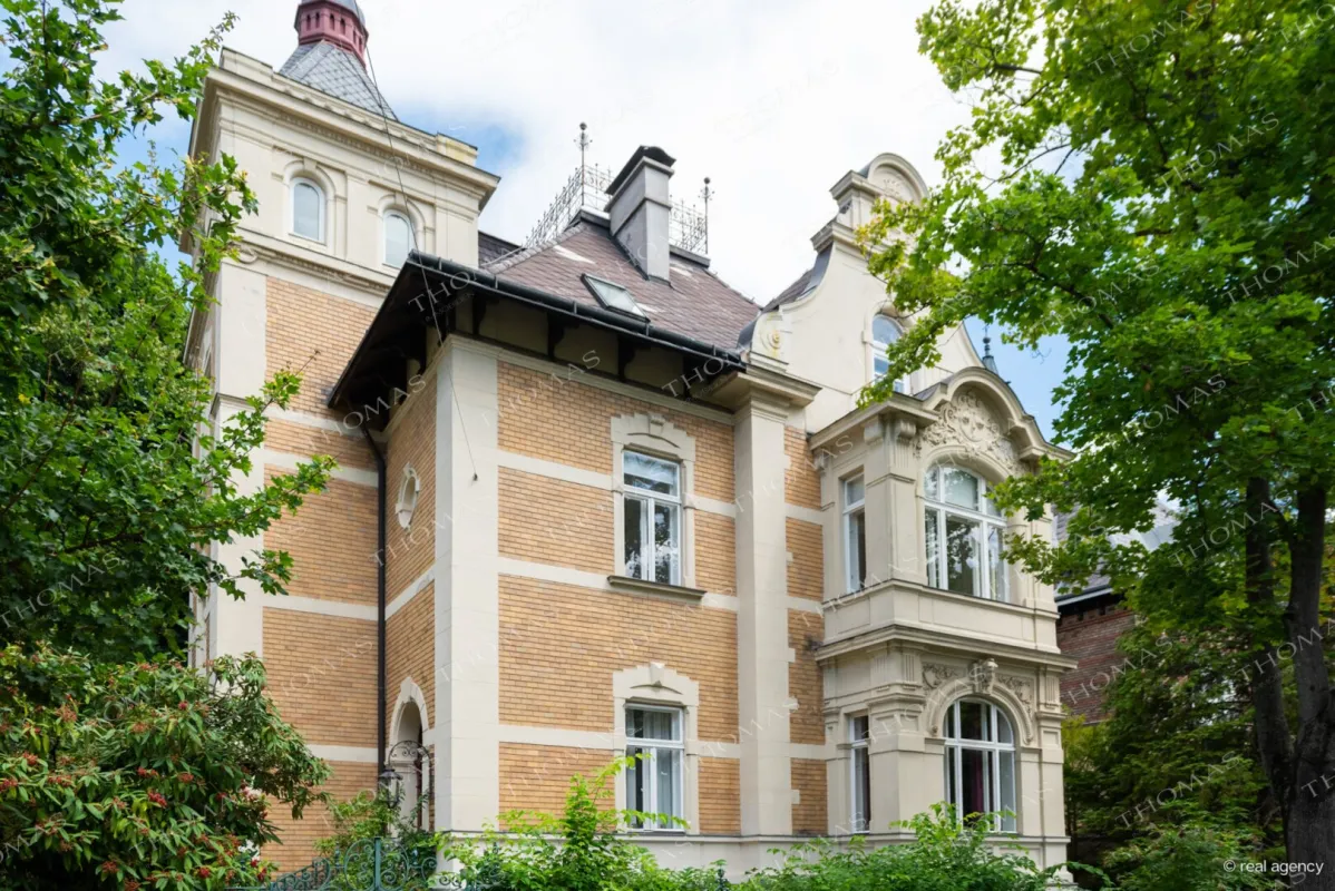Charmante Cottage-Villa in begehrter Lage des 19. Bezirks - Bild 1