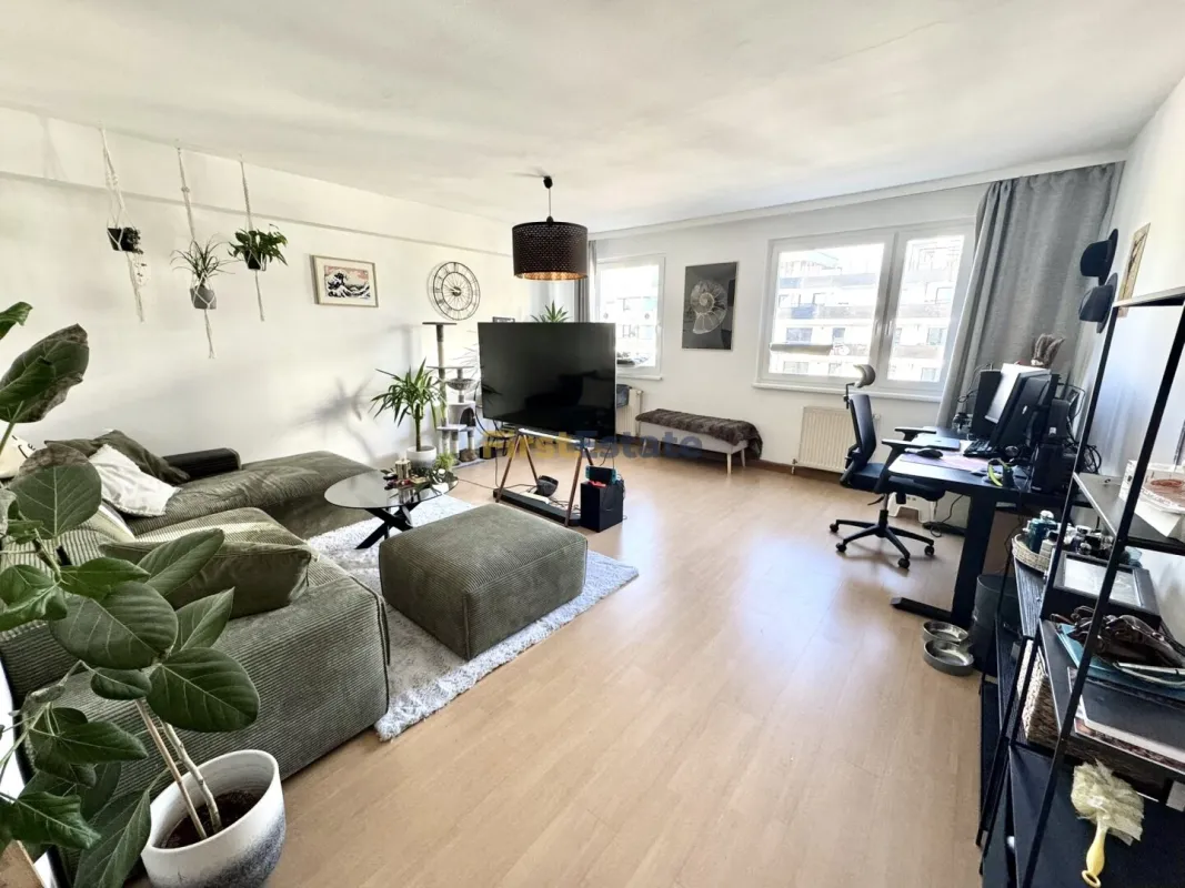 Geräumige 3-Zimmer-Wohnung mit separater Küche – Top Lage nähe Hauptbahnhof - Bild 1