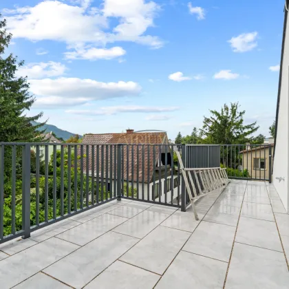 Erstbezug – moderne 2-Zimmer-Dachgeschosswohnung mit Terrasse und Weitblick - Bild 3