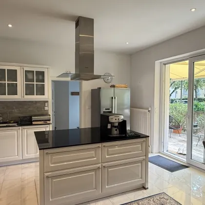 Energieeffiziente Villa mit Bungalow & Pool – herrliche Ruhelage im Villenviertel von Wien-Rodaun | ZELLMANN IMMOBILIEN - Bild 2