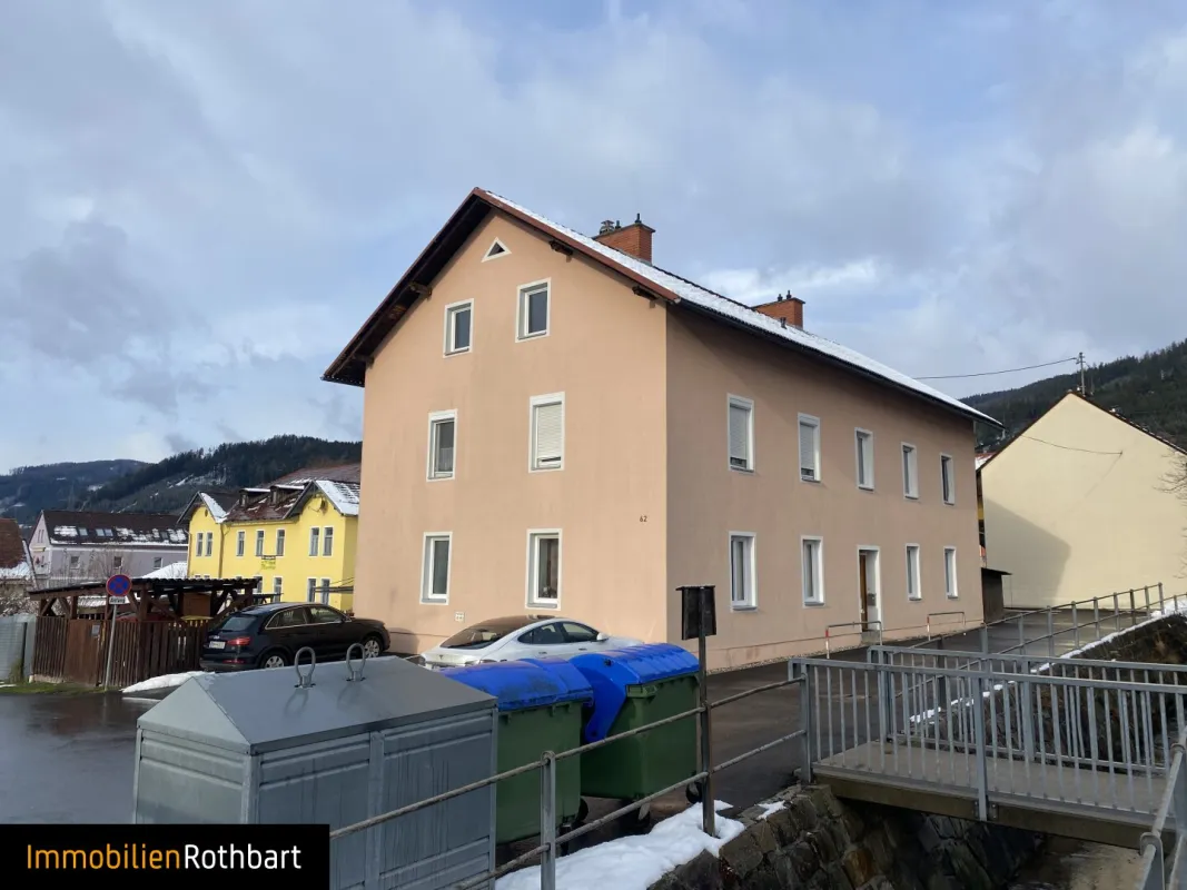 Zinshaus mit 4 vermieteten Wohneinheiten zu kaufen - Bild 1