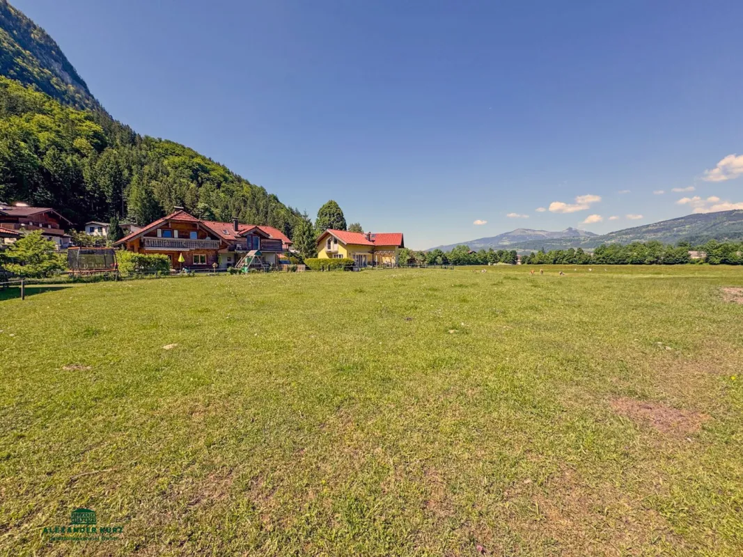 Sonnige Grundstücke in Traumlage - Wohnen wo andere Urlaub machen - Bild 1