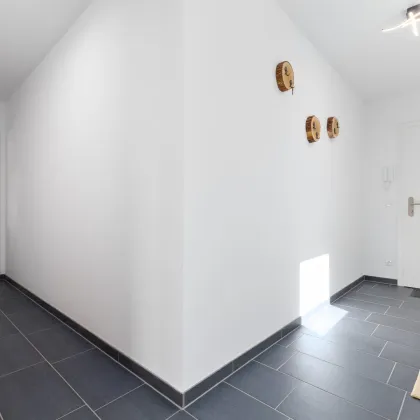 GARTEN-OASE: stylische 2-Zimmer-Wohnung mit Garten/ Terrasse, in Itzling - Bild 2