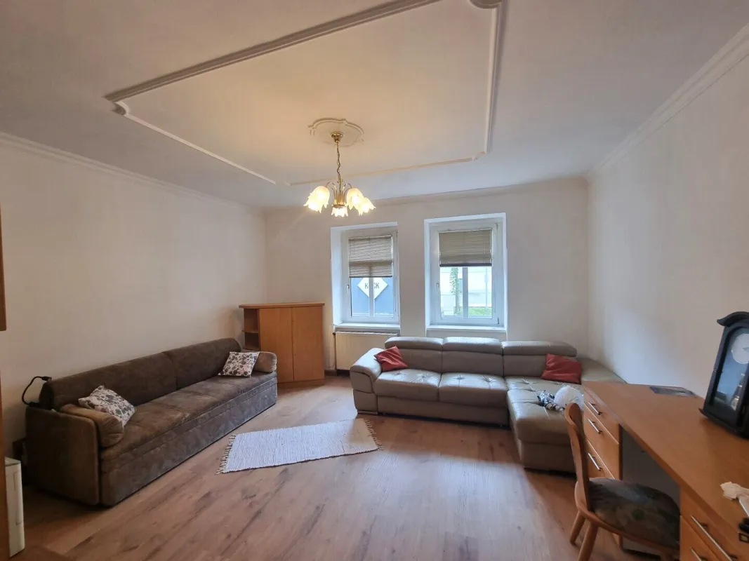 Möblierte Garconniere sucht neuen Besitzer! - Bild 1