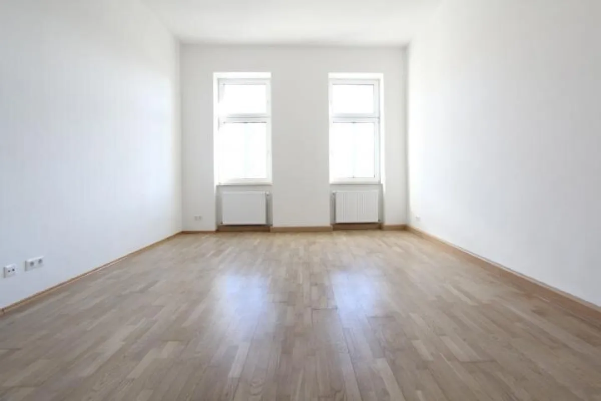 UNBEFRISTETE 1-ZIMMER-WOHNUNG AM WÄHRINGER GÜRTEL 18.BEZIRK! - Bild 1