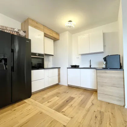 NEUE RAUMAUFTEILUNG: Vier-Zimmer-Wohntraum mit sonnigem Balkon - Bild 3