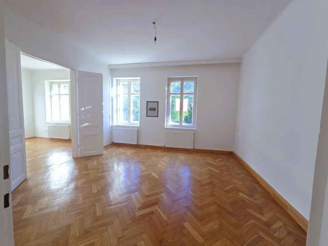 ++ Jugendstil-Juwel im Wiener Altbau 92 m² um nur € 379.000,- ++3 Zimmer mit großer separaten Küche +  Grünblick auf den Baumgartner-Casino-Park UND NÄHE U4 HÜTTELDORF ++ - Bild 1