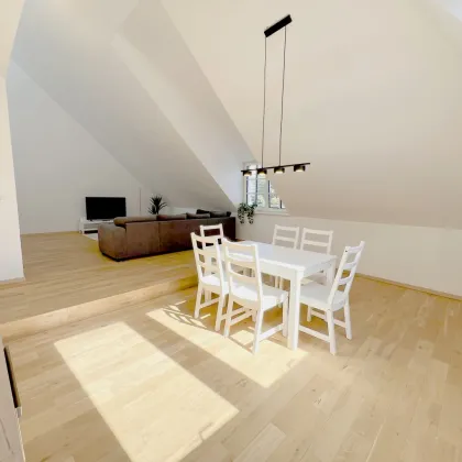 Exklusive Dachgeschosswohnung im Herzen von Klosterneuburg - Bild 2