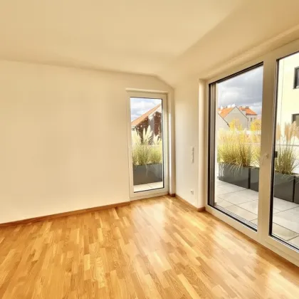 Erstbezug! Leistbares Neubau-Reihenhaus mit Terrasse, Dachterrasse & kleinem Garten (auch für Anleger) - Bild 2