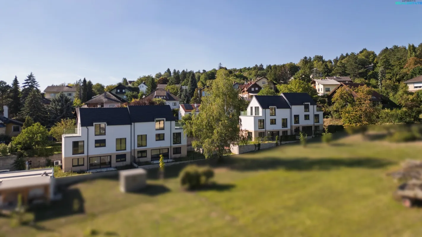 Nur noch 3 Häuser verfügbar - Exklusive Doppelhaushälfte in Hagenbrunn – Wohnen auf 3 Ebenen mit Keller & Garten - Bild 1