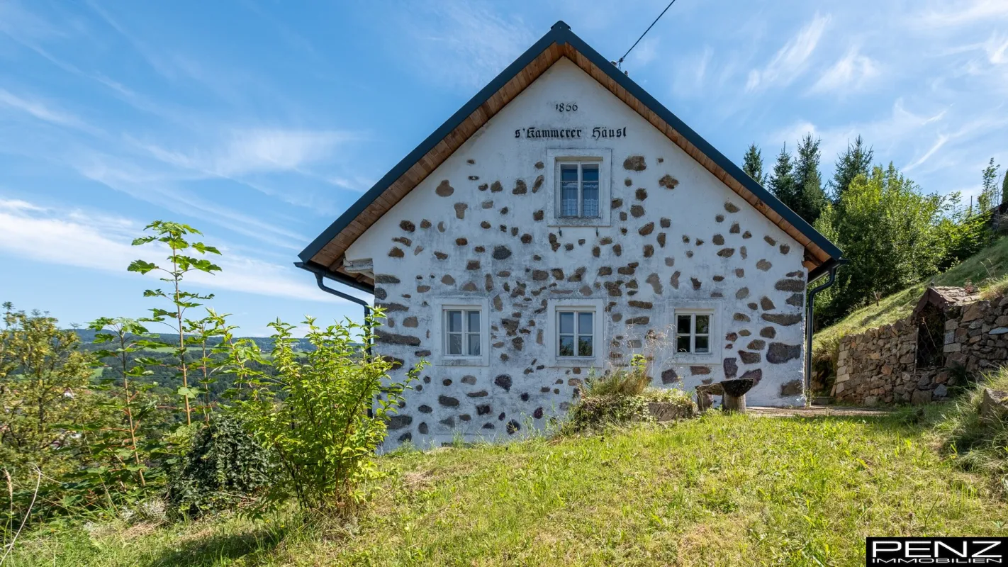 GRAMASTETTEN: Unverfälschter Landsitz in Naturlage - Bild 1